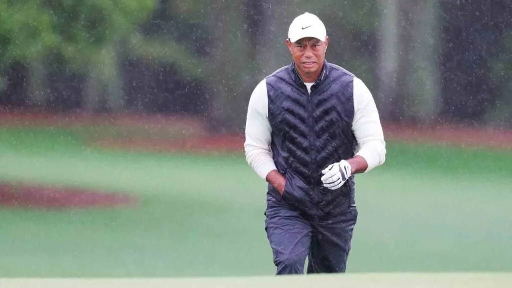 Quá trình hồi phục chấn thương của Tiger Woods có tiến triển - Ảnh 1. Quá trình hồi phục chấn thương của Tiger Woods có tiến triển - Ảnh 1.