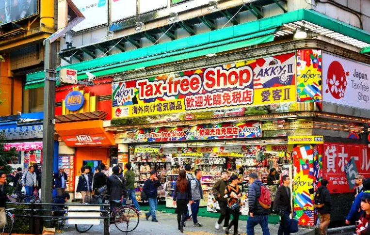 Nhật Bản sẽ thay đổi hệ thống miễn thuế cho kh&aacute;ch du lịch - Ảnh 1.