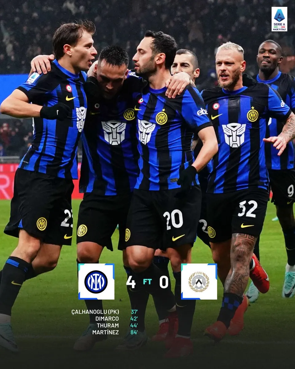 Vòng 15 Serie A: AC Milan thua tiếc nuối, Inter Milan thắng đậm Udinese - Ảnh 2. Vòng 15 Serie A: AC Milan thua tiếc nuối, Inter Milan thắng đậm Udinese - Ảnh 2.