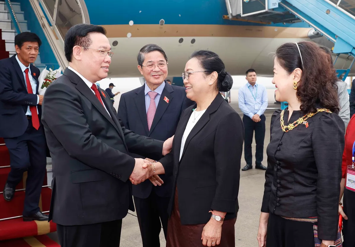Chủ tịch Quốc hội Vương Đ&igrave;nh Huệ kết th&uacute;c tốt đẹp chuyến c&ocirc;ng t&aacute;c tới L&agrave;o v&agrave; Th&aacute;i Lan - Ảnh 2.