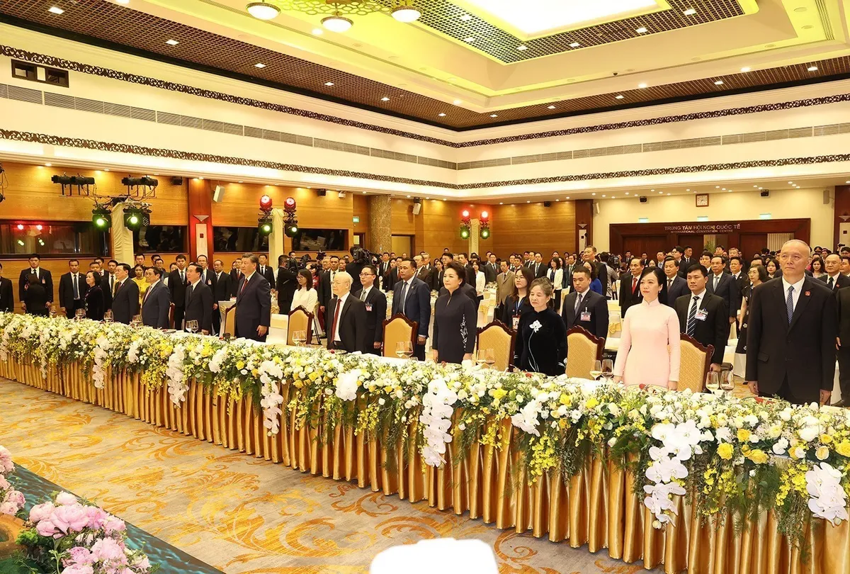 Chiêu đãi trọng thể chào mừng Tổng Bí thư, Chủ tịch nước Trung Quốc Tập Cận Bình và Phu nhân - Ảnh 3.