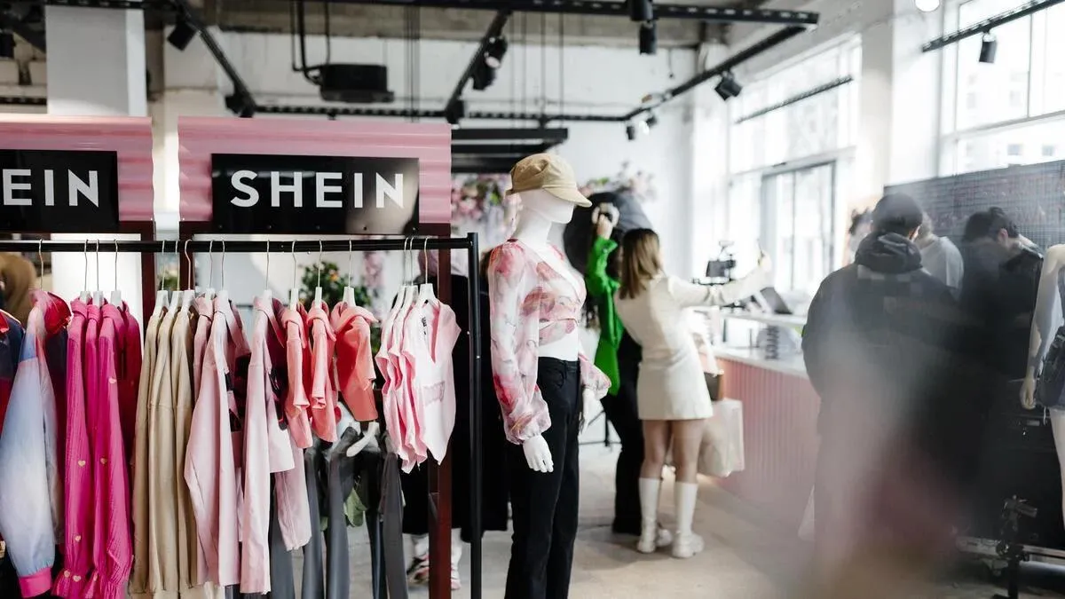 Shein thúc đẩy đổi mới công nghệ để tiến đến IPO - Ảnh 1.