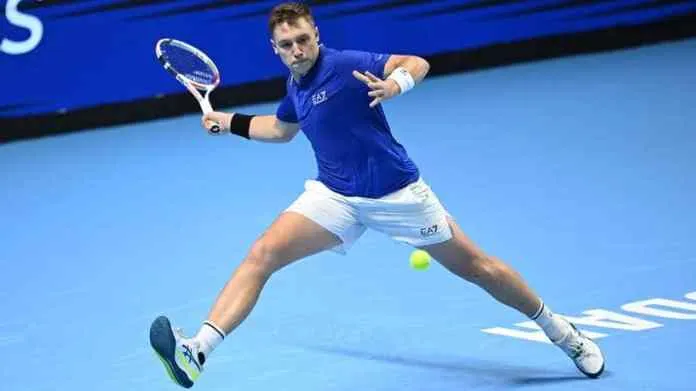Arthur Fils và Hamad Medjekovic vào chung kết ATP Next Gen Finals 2023 - Ảnh 3. Arthur Fils và Hamad Medjekovic vào chung kết ATP Next Gen Finals 2023 - Ảnh 3.