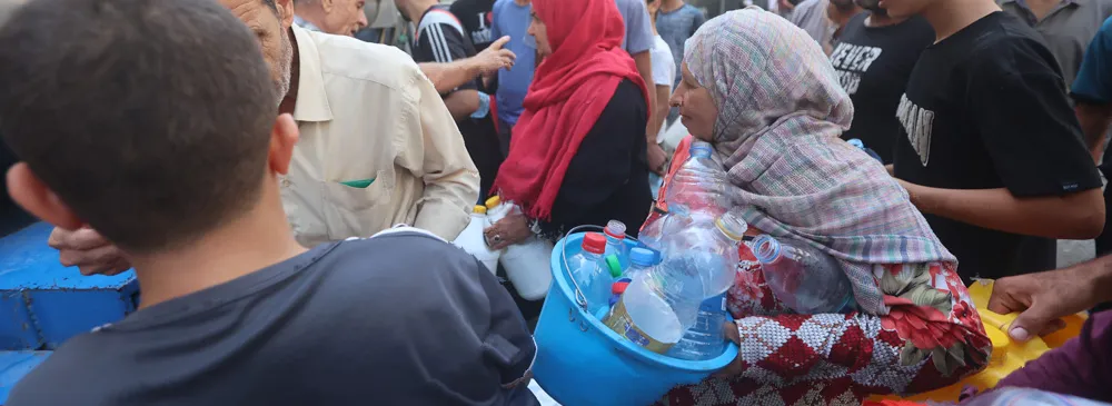 Dải Gaza đối mặt với tình trạng bệnh tật lây lan - Ảnh 1.