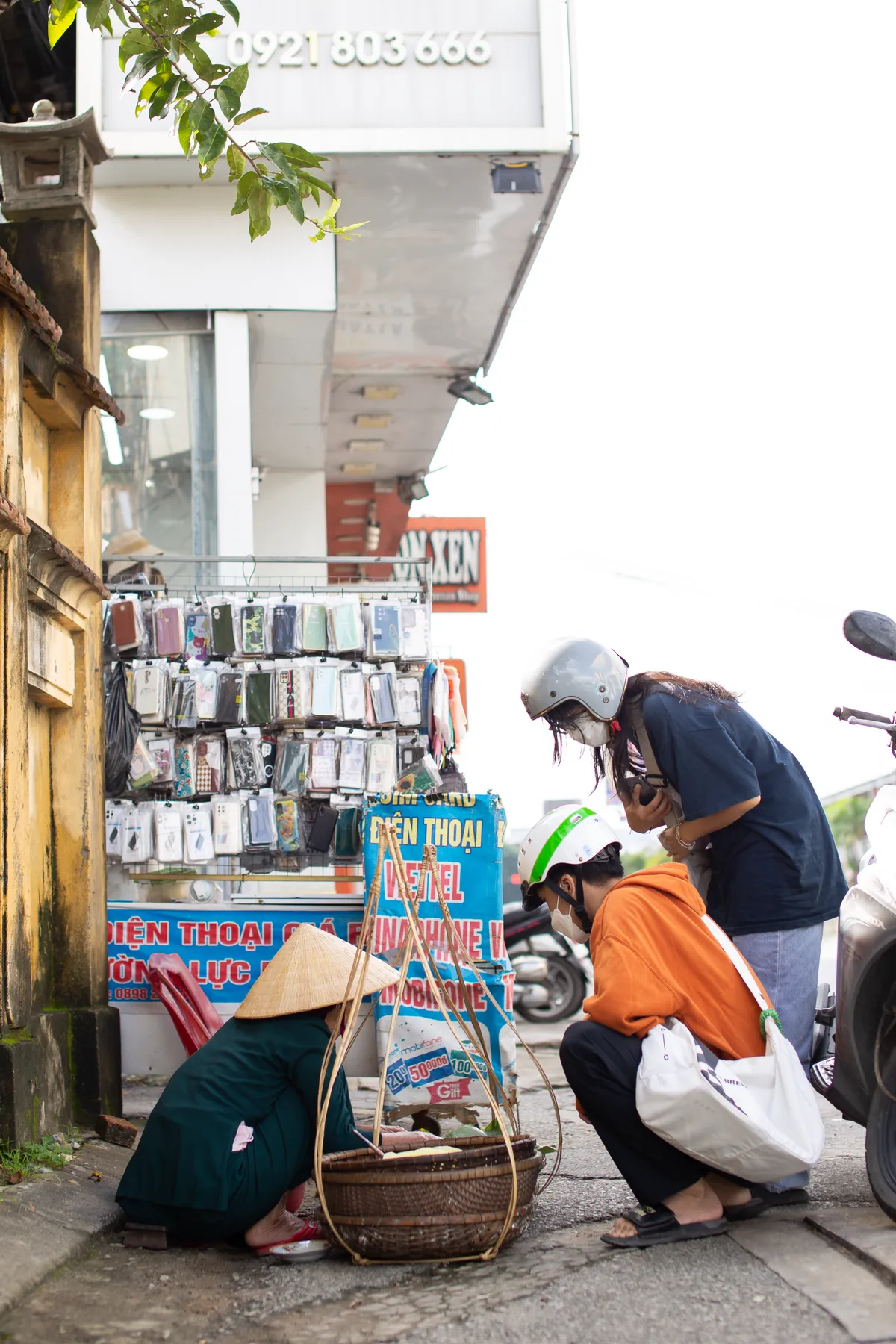 Níu giữ thức quà quê - bánh đúc mật xứ Huế - Ảnh 6. Níu giữ thức quà quê - bánh đúc mật xứ Huế - Ảnh 6.