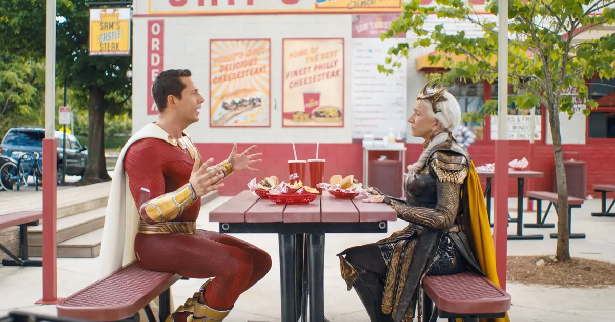 Những bộ phim h&agrave;nh hạ kh&aacute;n giả trong năm 2023 v&igrave; qu&aacute; tồi tệ - Ảnh 4.