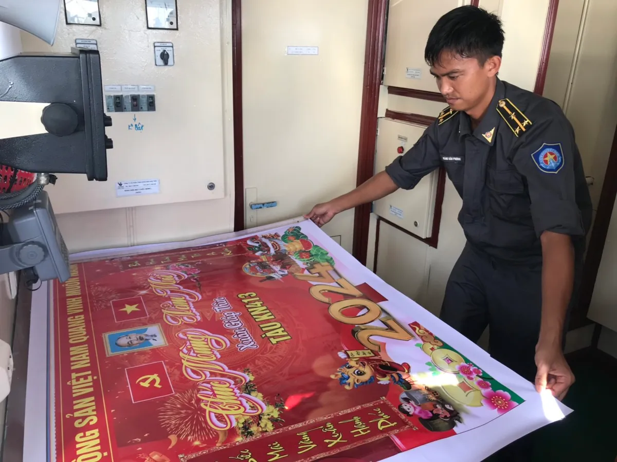 Bắt đầu những hải tr&igrave;nh thực hiện nhiệm vụ xuy&ecirc;n Tết Nguy&ecirc;n đ&aacute;n 2024 - Ảnh 1.