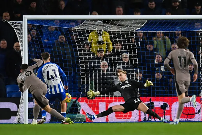Tottenham nhận thất bại trên sân Brighton - Ảnh 2. Tottenham nhận thất bại trên sân Brighton - Ảnh 2.
