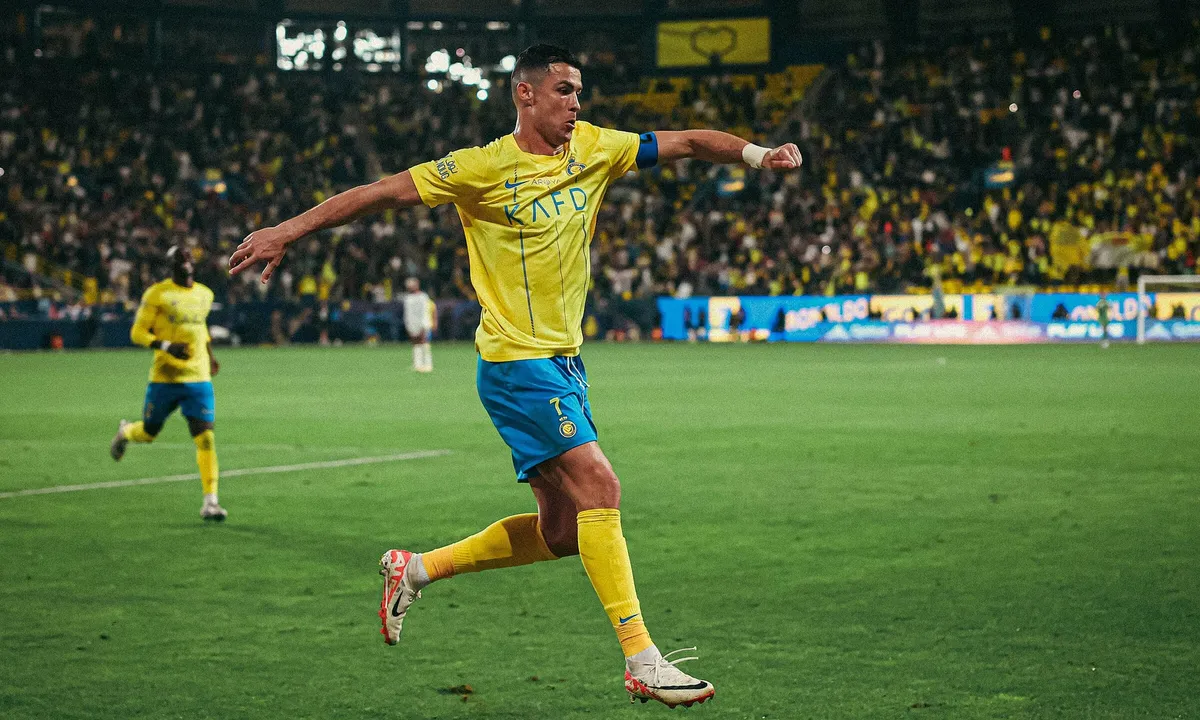 Ronaldo dẫn đầu danh sách những cầu thủ ghi nhiều bàn thắng nhất sau tuổi 30 - Ảnh 1. Ronaldo dẫn đầu danh sách những cầu thủ ghi nhiều bàn thắng nhất sau tuổi 30 - Ảnh 1.
