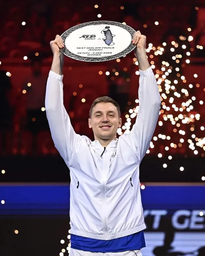 Hamad Medjedovic vô địch Giải quần vợt Next Gen ATP Finals 2023 - Ảnh 3. Hamad Medjedovic vô địch Giải quần vợt Next Gen ATP Finals 2023 - Ảnh 3.