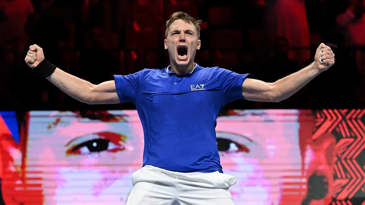 Hamad Medjedovic vô địch Giải quần vợt Next Gen ATP Finals 2023 - Ảnh 2. Hamad Medjedovic vô địch Giải quần vợt Next Gen ATP Finals 2023 - Ảnh 2.