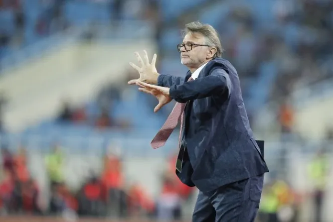 AFC nhận định Việt Nam là đội bóng đáng được theo dõi tại Asian Cup 2023 - Ảnh 1. AFC nhận định Việt Nam là đội bóng đáng được theo dõi tại Asian Cup 2023 - Ảnh 1.