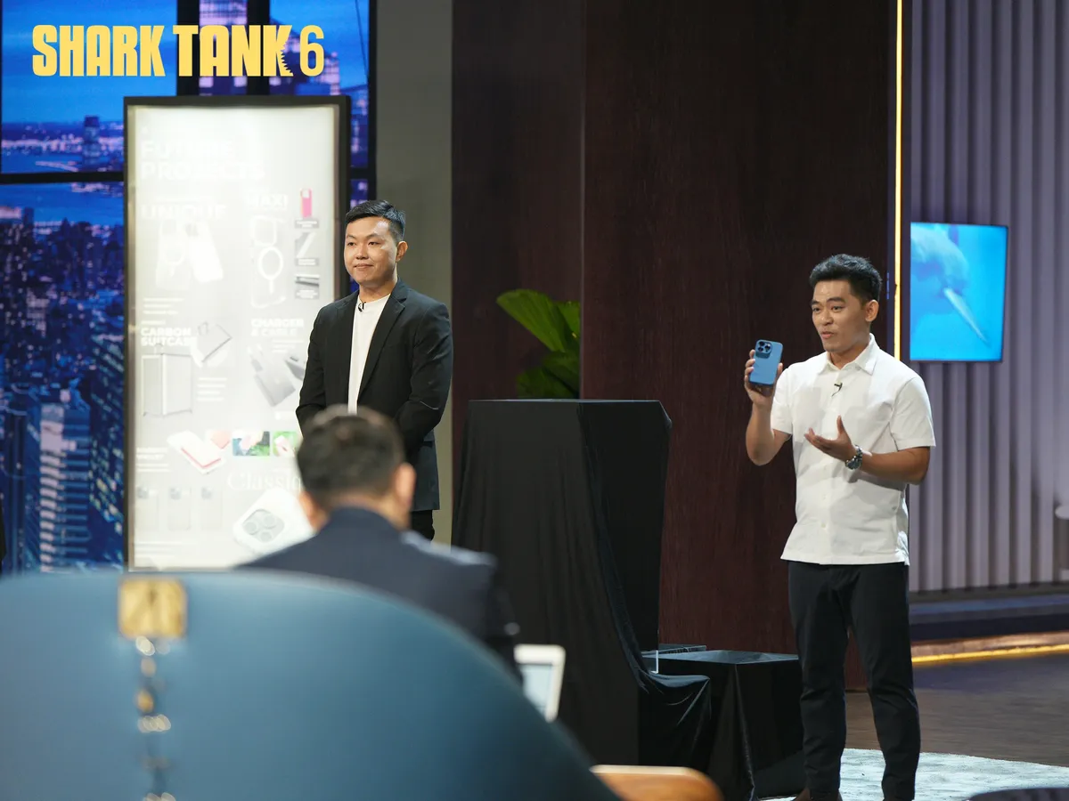 Shark Tank - Tập 10: Ốp mỏng nhẹ cho điện thoại được 3 cá mập cùng đầu tư - Ảnh 4.