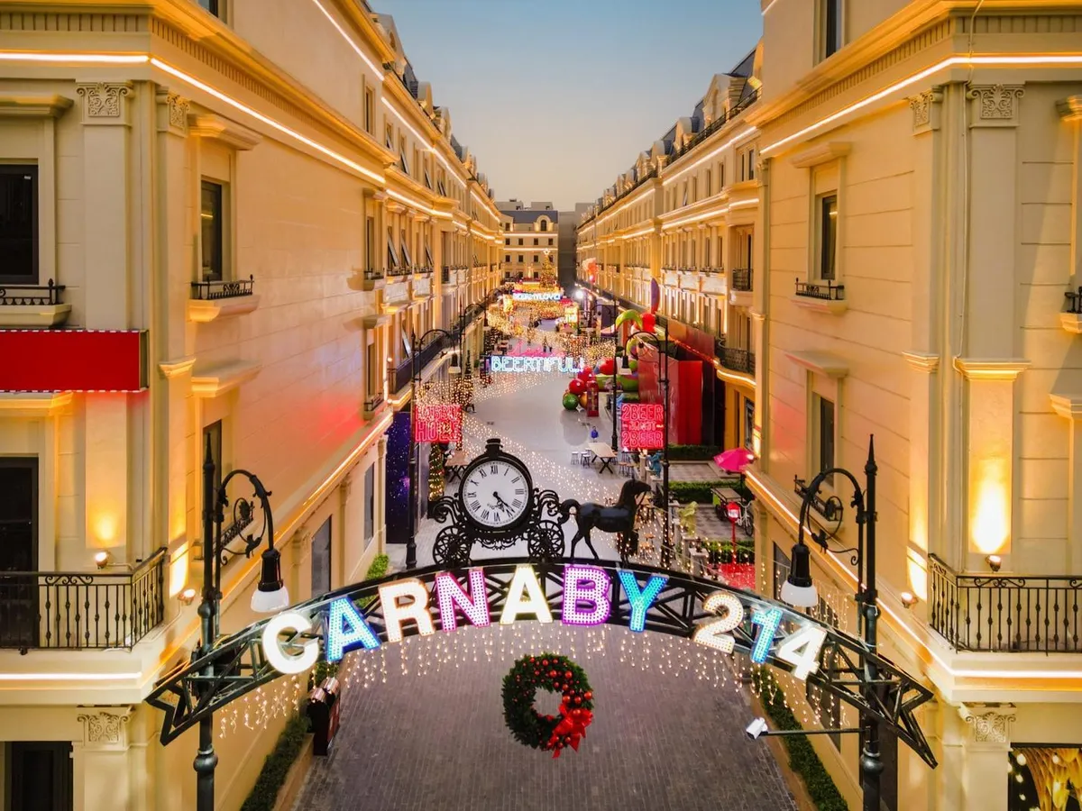 Tháng 12: Mùa lễ hội rực rỡ tại Carnaby 214 Nguyễn Xiển - Ảnh 1.