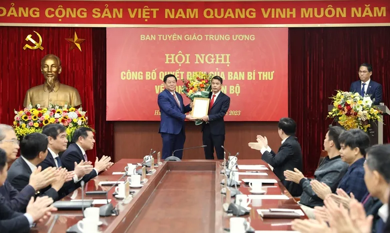 Ông Vũ Thanh Mai giữ chức Phó Trưởng ban Tuyên giáo Trung ương - Ảnh 1.