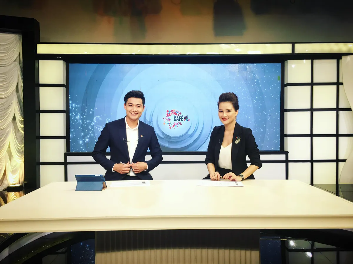 MC, BTV nổi tiếng ch&uacute;c mừng sinh nhật VTV3 tr&ograve;n 27 tuổi - Ảnh 10.