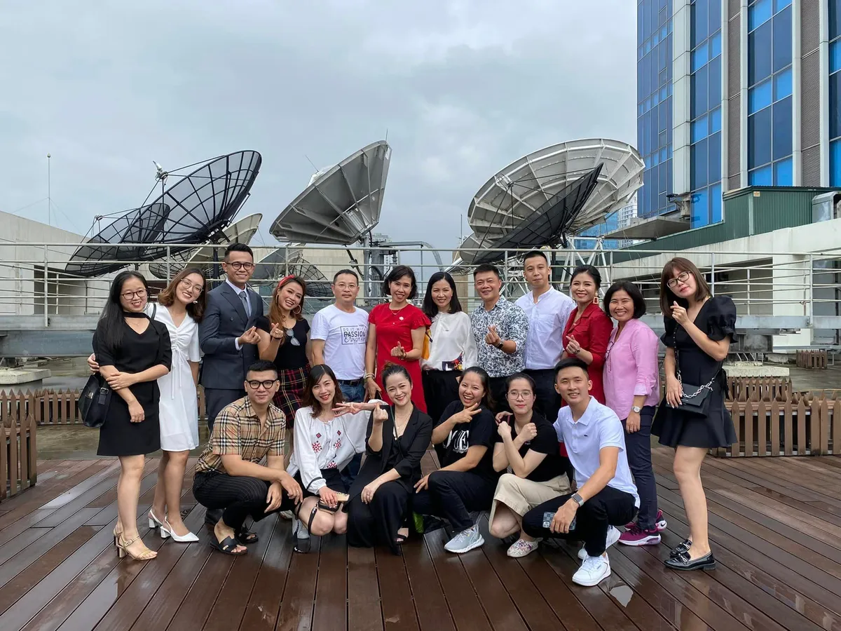 MC, BTV nổi tiếng ch&uacute;c mừng sinh nhật VTV3 tr&ograve;n 27 tuổi - Ảnh 12.