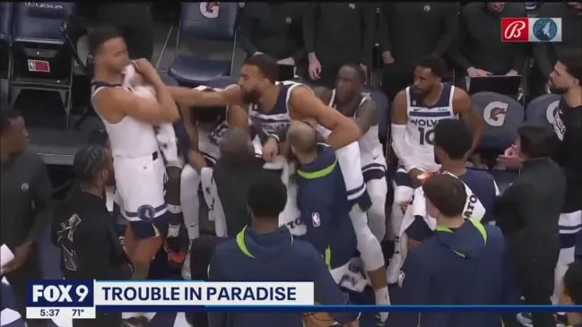 Minnesota Timberwolves bất đồng nội bộ - Ảnh 1. Minnesota Timberwolves bất đồng nội bộ - Ảnh 1.