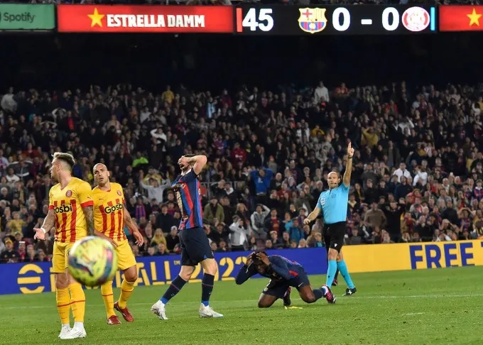Barcelona bị Girona cầm hòa thất vọng trên sân nhà - Ảnh 2. Barcelona bị Girona cầm hòa thất vọng trên sân nhà - Ảnh 2.