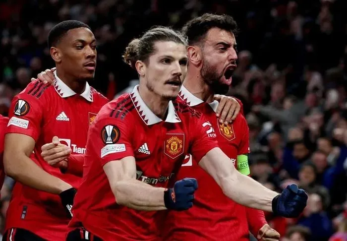 Europa League | Ghi cả 4 bàn, Manchester United bị Sevilla cầm hòa cay đắng - Ảnh 2. Europa League | Ghi cả 4 bàn, Manchester United bị Sevilla cầm hòa cay đắng - Ảnh 2.