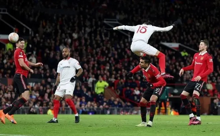 Europa League | Ghi cả 4 bàn, Manchester United bị Sevilla cầm hòa cay đắng - Ảnh 5. Europa League | Ghi cả 4 bàn, Manchester United bị Sevilla cầm hòa cay đắng - Ảnh 5.