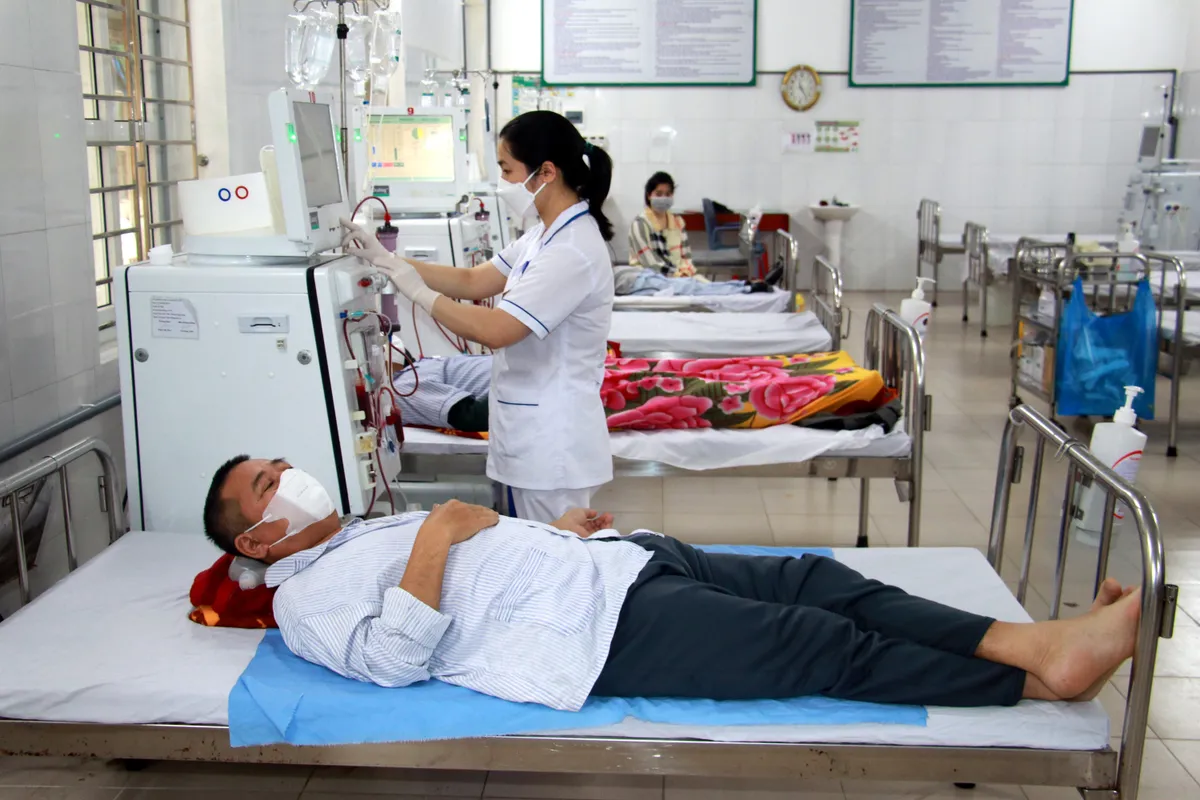 Bệnh viện Đa khoa tỉnh Nam Định: Không có chuyện dừng chạy thận cho bệnh nhân - Ảnh 2. Bệnh viện Đa khoa tỉnh Nam Định: Không có chuyện dừng chạy thận cho bệnh nhân - Ảnh 2.