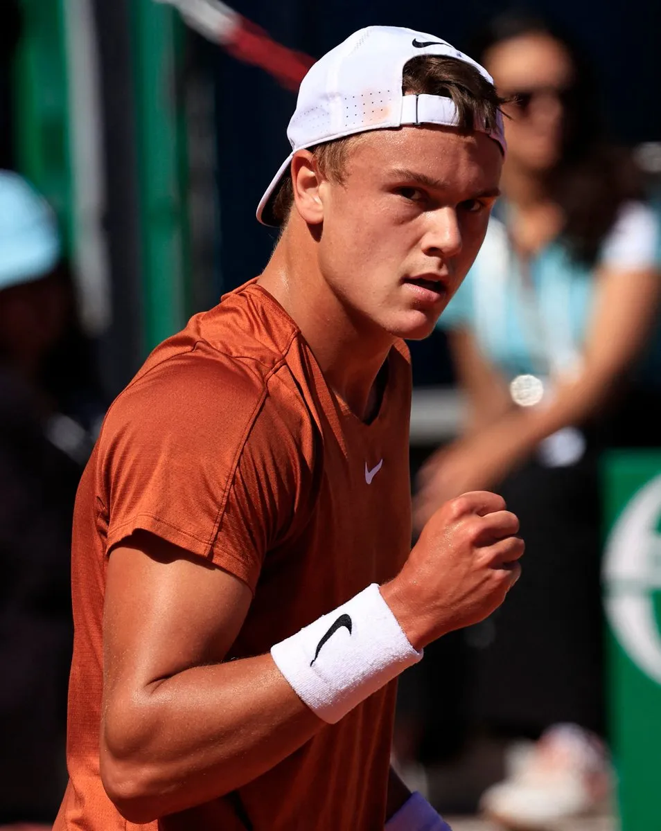 Daniil Medvedev dừng bước tại tứ kết Monte Carlo Masters - Ảnh 2. Daniil Medvedev dừng bước tại tứ kết Monte Carlo Masters - Ảnh 2.