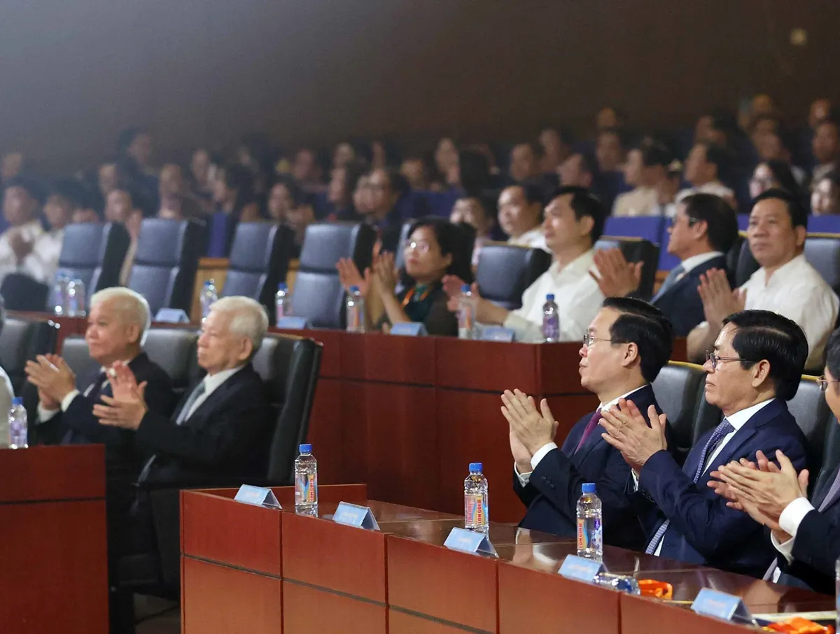 Chủ tịch nước V&otilde; Văn Thưởng dự kỷ niệm 85 năm th&agrave;nh lập m&ocirc;n ph&aacute;i Vovinam Việt V&otilde; Đạo - Ảnh 1.