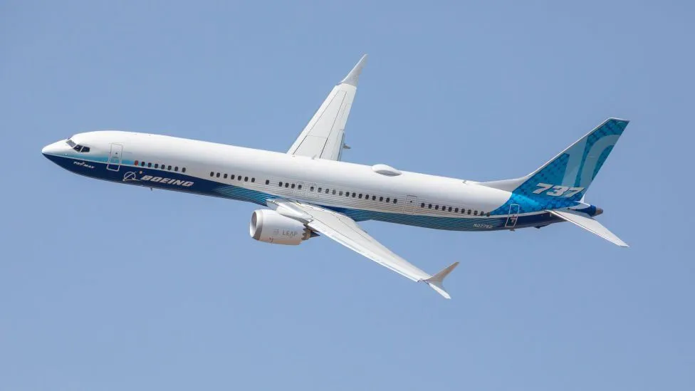 Rashford thuê hẳn Boeing 737 đưa bạn gái đi chơi - Ảnh 1. Rashford thuê hẳn Boeing 737 đưa bạn gái đi chơi - Ảnh 1.