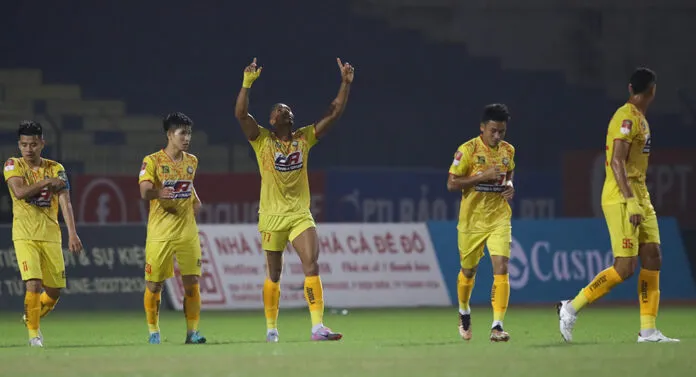 Vòng 7 Night Wolf V.League 1-2023: Bùng nổ và tách tốp - Ảnh 1. Vòng 7 Night Wolf V.League 1-2023: Bùng nổ và tách tốp - Ảnh 1.