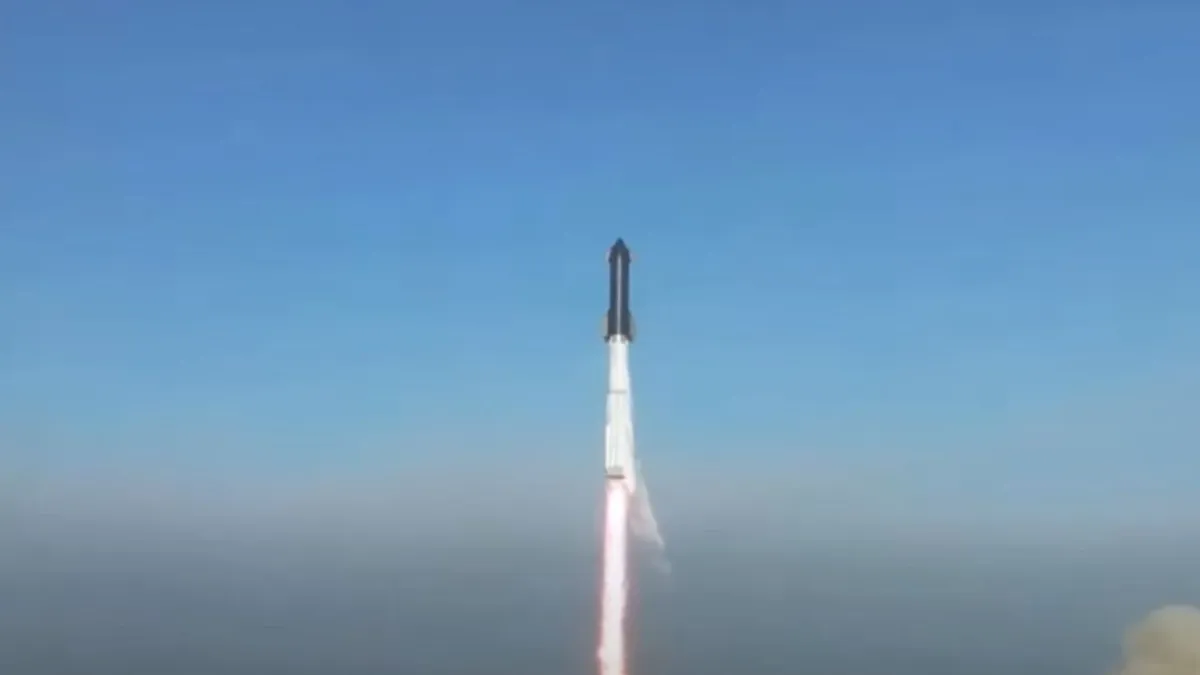 Tàu du lịch vũ trụ của SpaceX phát nổ trong lần phóng thử nghiệm đầu tiên - Ảnh 2.