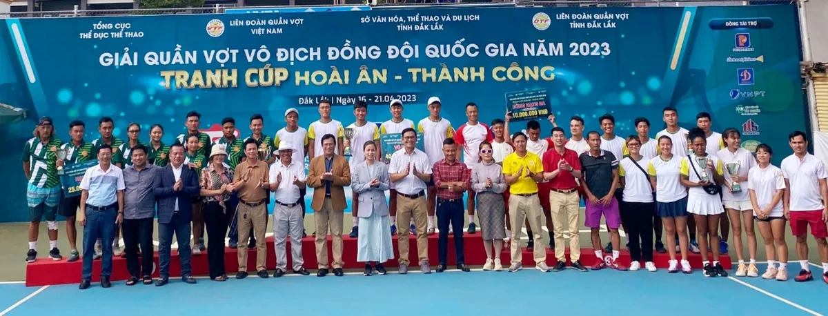 TP. Hồ Chí Minh lên ngôi vương tại Giải Quần vợt Vô địch đồng đội quốc gia 2023 - Ảnh 2. TP. Hồ Chí Minh lên ngôi vương tại Giải Quần vợt Vô địch đồng đội quốc gia 2023 - Ảnh 2.