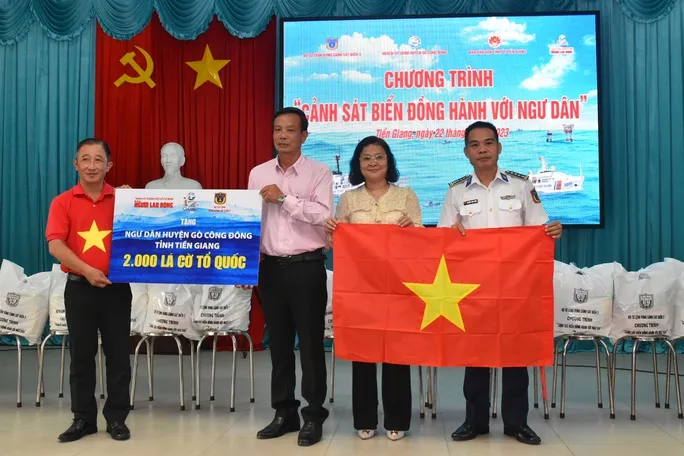 Nâng cao kiến thức pháp luật biển đảo cho học sinh tại Tiền Giang - Ảnh 6. Nâng cao kiến thức pháp luật biển đảo cho học sinh tại Tiền Giang - Ảnh 6.