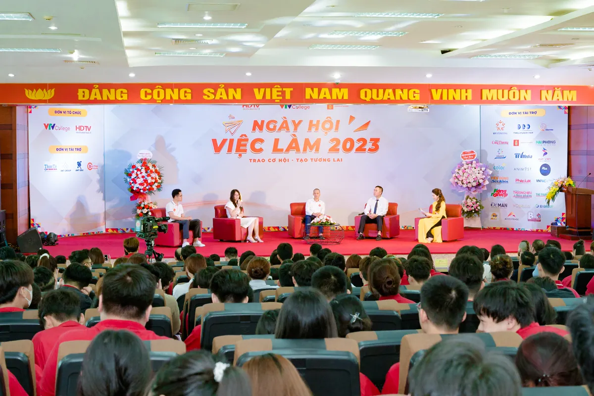 Sôi nổi Ngày hội việc làm VTV College lần thứ 2 – 2023 - Ảnh 3.