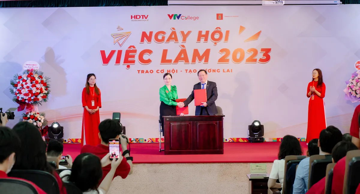 Sôi nổi Ngày hội việc làm VTV College lần thứ 2 – 2023 - Ảnh 4.