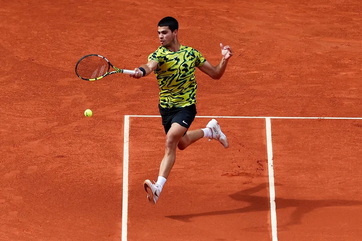 Andrey Rublev khởi đầu thuận lợi tại Madrid mở rộng   - Ảnh 1.