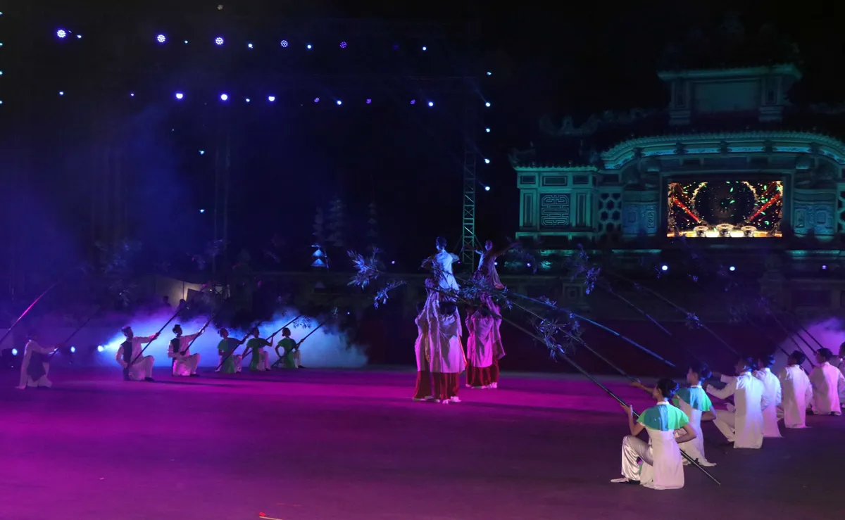 Khai mạc Festival nghề truyền thống Huế 2023 - Ảnh 2.