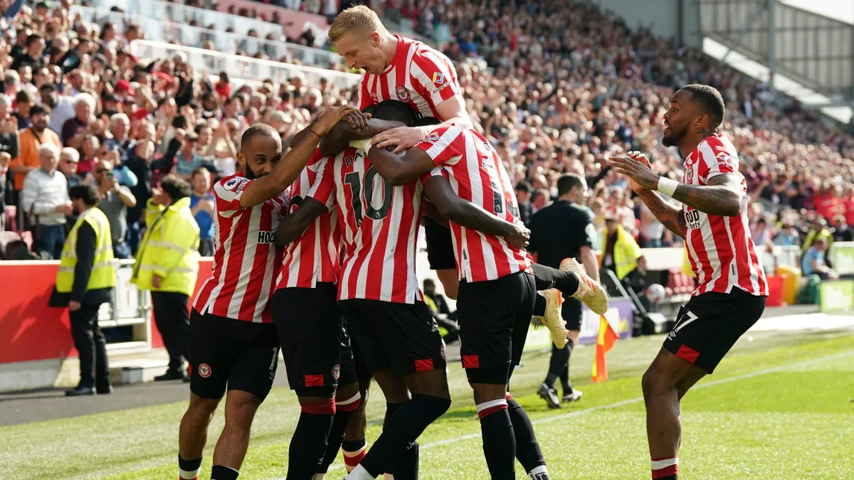 Brentford ngược dòng ấn tượng, Brighton đè bẹp Wolves - Ảnh 2. Brentford ngược dòng ấn tượng, Brighton đè bẹp Wolves - Ảnh 2.