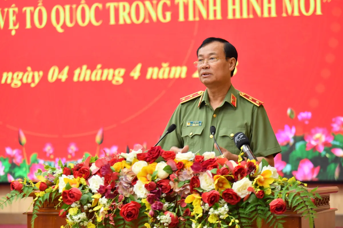 Kiên Giang tổng kết 10 năm thực hiện Nghị quyết Trung ương 8 Khóa XI - Ảnh 2.