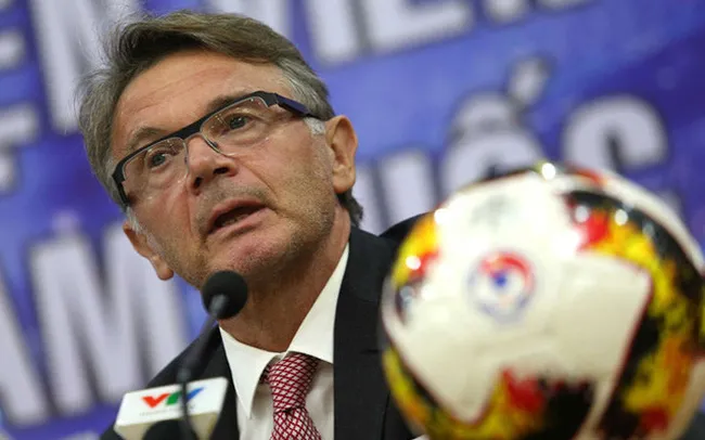 HLV Troussier nói gì về kết quả bốc thăm bóng đá nam SEA Games 32?   - Ảnh 2.