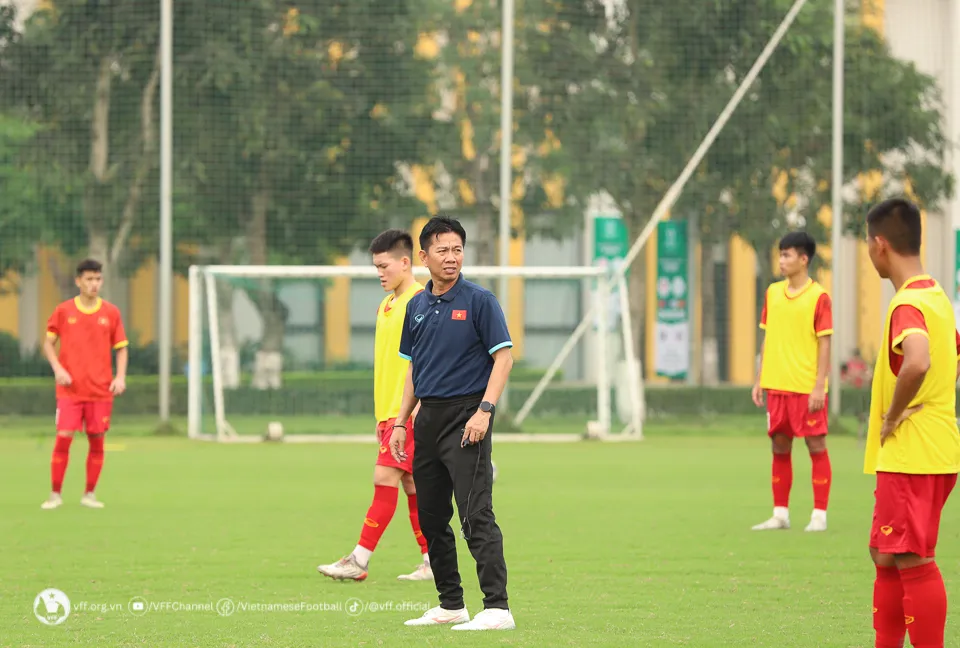 ĐT U17 Việt Nam tích cực rèn luyện, hướng tới VCK U17 châu Á 2023 - Ảnh 2. ĐT U17 Việt Nam tích cực rèn luyện, hướng tới VCK U17 châu Á 2023 - Ảnh 2.