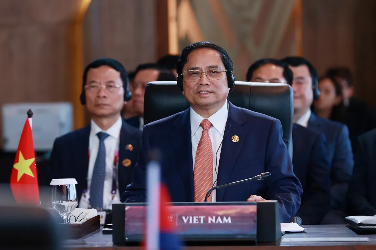 Hội nghị Cấp cao ASEAN lần thứ 42: Hướng đến “Một ASEAN Tầm vóc: Tâm điểm của Tăng trưởng” - Ảnh 3.