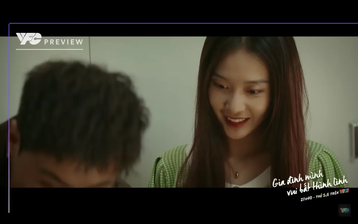 Gia đ&igrave;nh m&igrave;nh vui bất th&igrave;nh l&igrave;nh - Tập 17: B&eacute; Long tặng qu&agrave; cho vợ chồng Danh - Tr&acirc;m Anh - Ảnh 3.