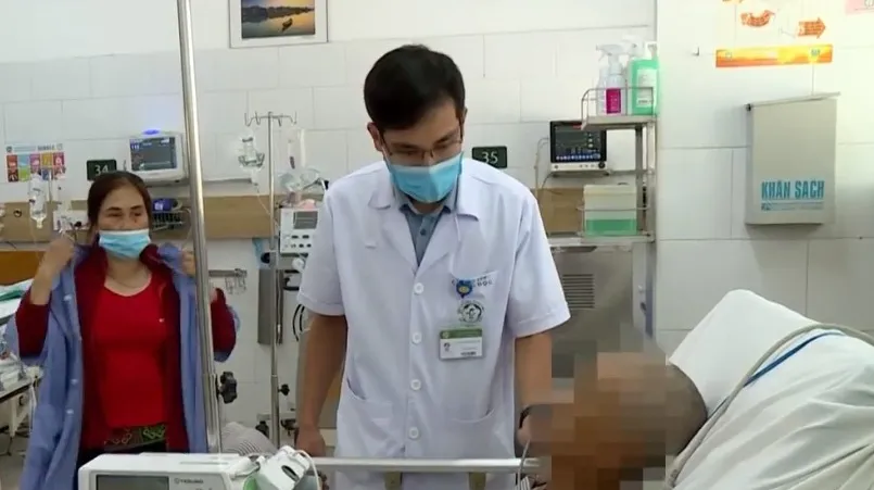 Hiểm họa từ rượu ngâm - Ảnh 1.