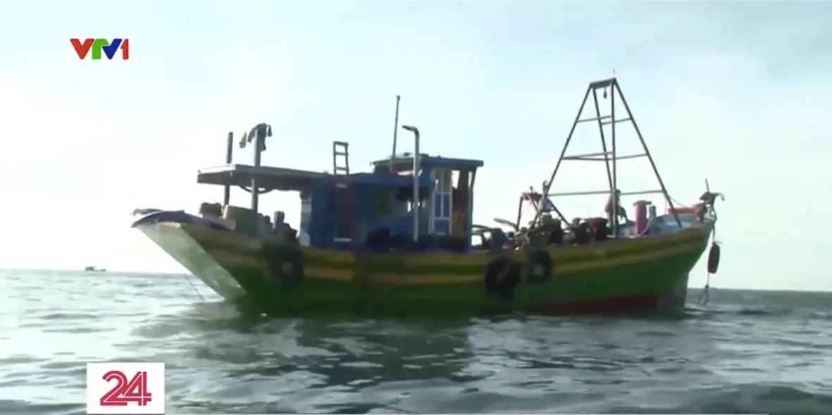 Những g&oacute;c khuất của nghề biển - Ảnh 4.