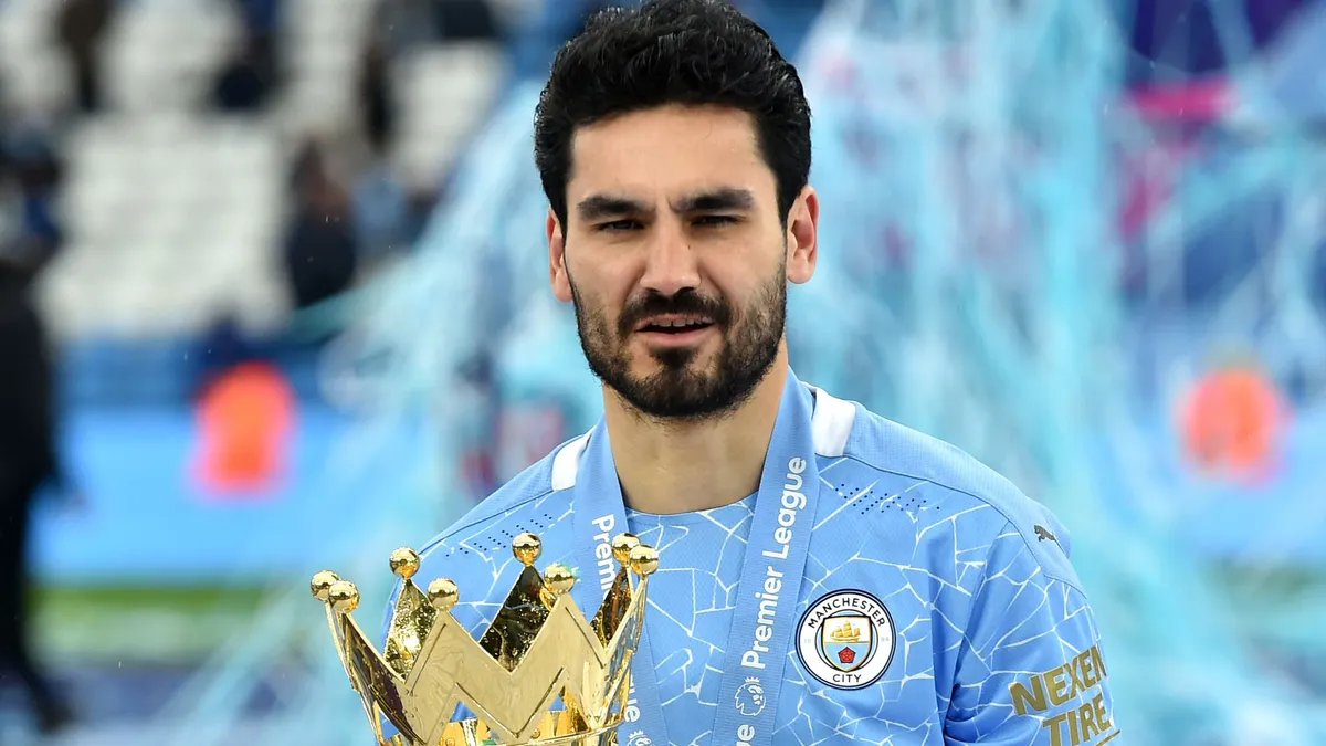 Barcelona rất gần với việc chi&ecirc;u mộ Gundogan - Ảnh 2.