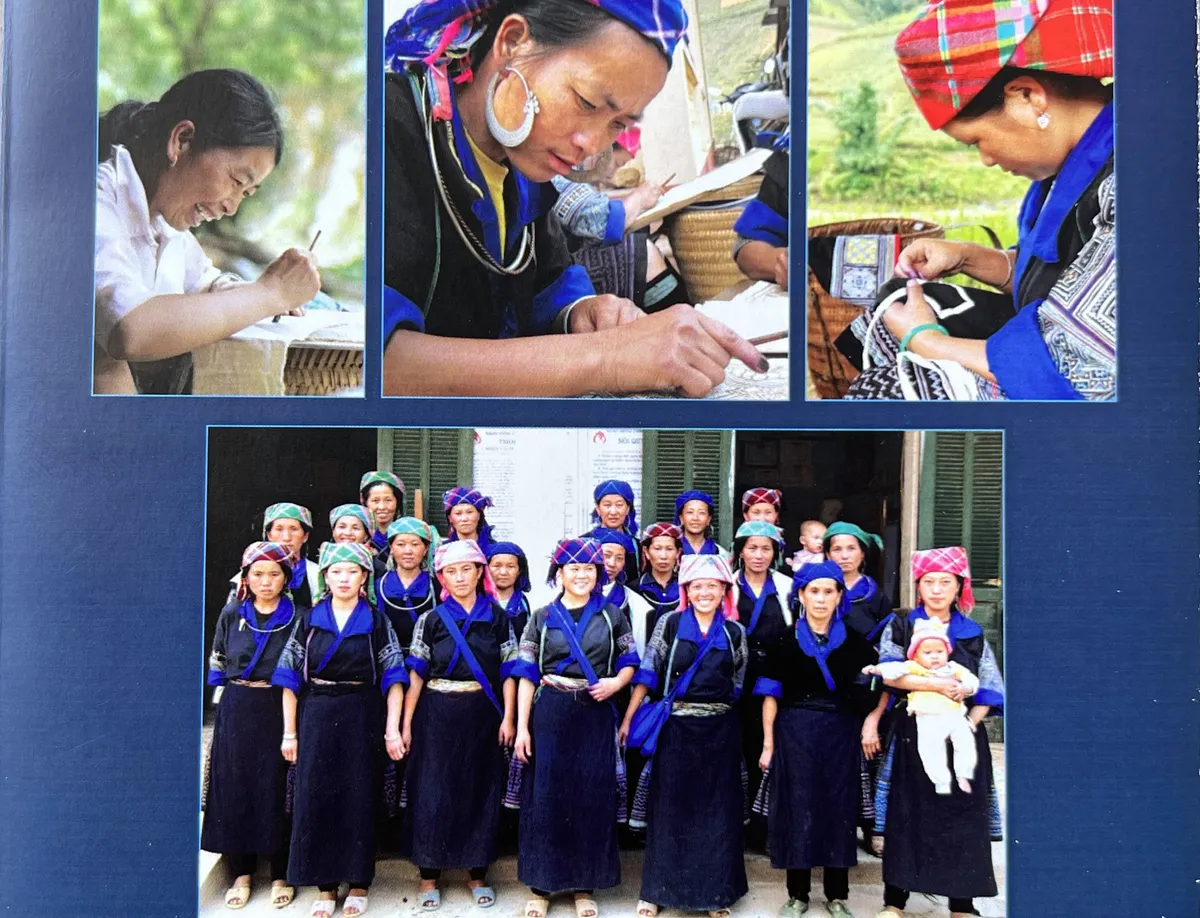 Nghệ thuật vẽ trang s&aacute;p ong của người Hm&ocirc;ng Hoa - Ảnh 1.