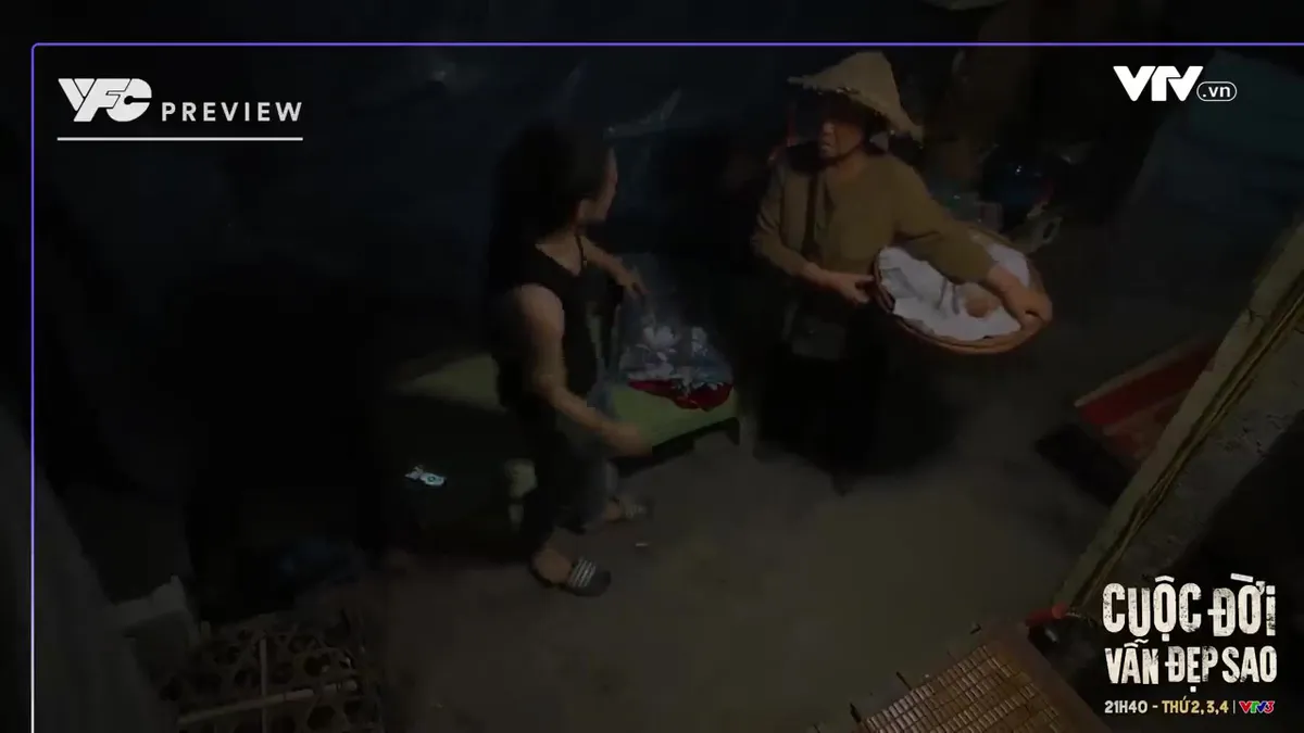 Cuộc đời vẫn đẹp sao - Tập 23: Kh&ocirc;ng vay được tiền b&agrave; T&igrave;nh, B&aacute;t định l&agrave;m liều? - Ảnh 3.