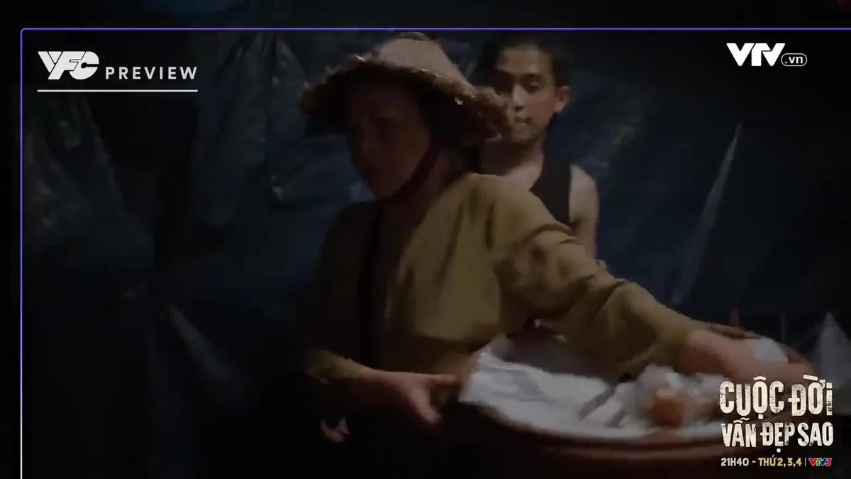 Cuộc đời vẫn đẹp sao - Tập 23: Kh&ocirc;ng vay được tiền b&agrave; T&igrave;nh, B&aacute;t định l&agrave;m liều? - Ảnh 5.