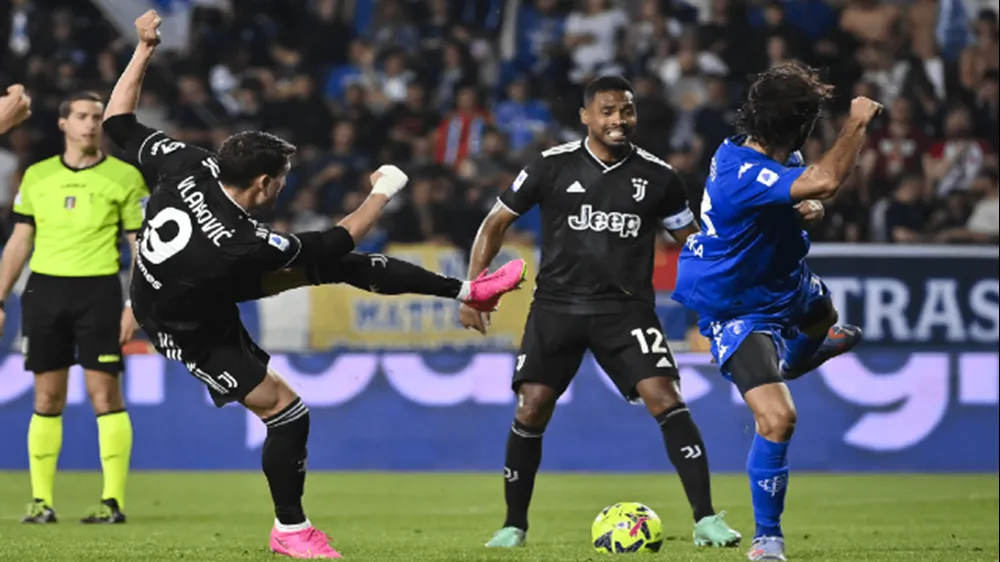 Serie A | Juventus bị trừ 10 điểm, thua đậm Empoli - Ảnh 1. Serie A | Juventus bị trừ 10 điểm, thua đậm Empoli - Ảnh 1.